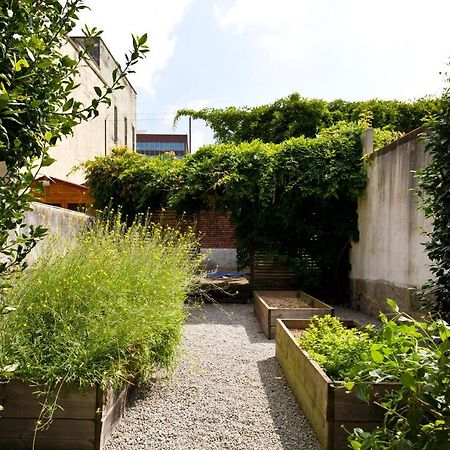 Boutique Rentals- Hidden Garden Porto'S Downtown ภายนอก รูปภาพ