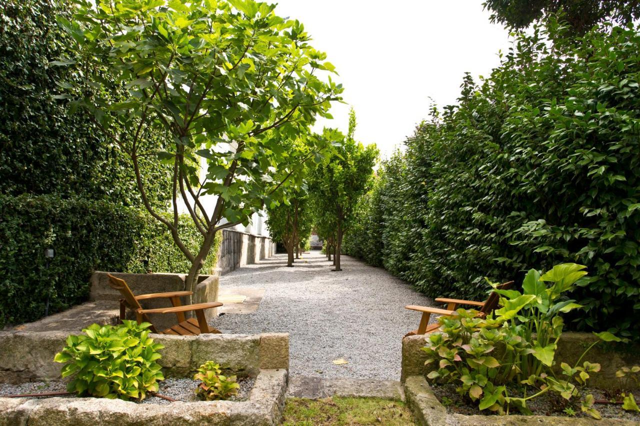 Boutique Rentals- Hidden Garden Porto'S Downtown ภายนอก รูปภาพ